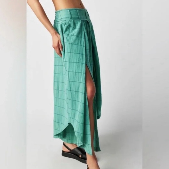 Free People Split Front Flowy Pants - Picture 2 of 5
